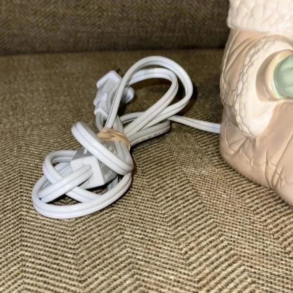 Scentsy Full Size Wax Warmer Star Wars Grogu The Mandalorian The Child Baby Yoda - Picture 4 of 14